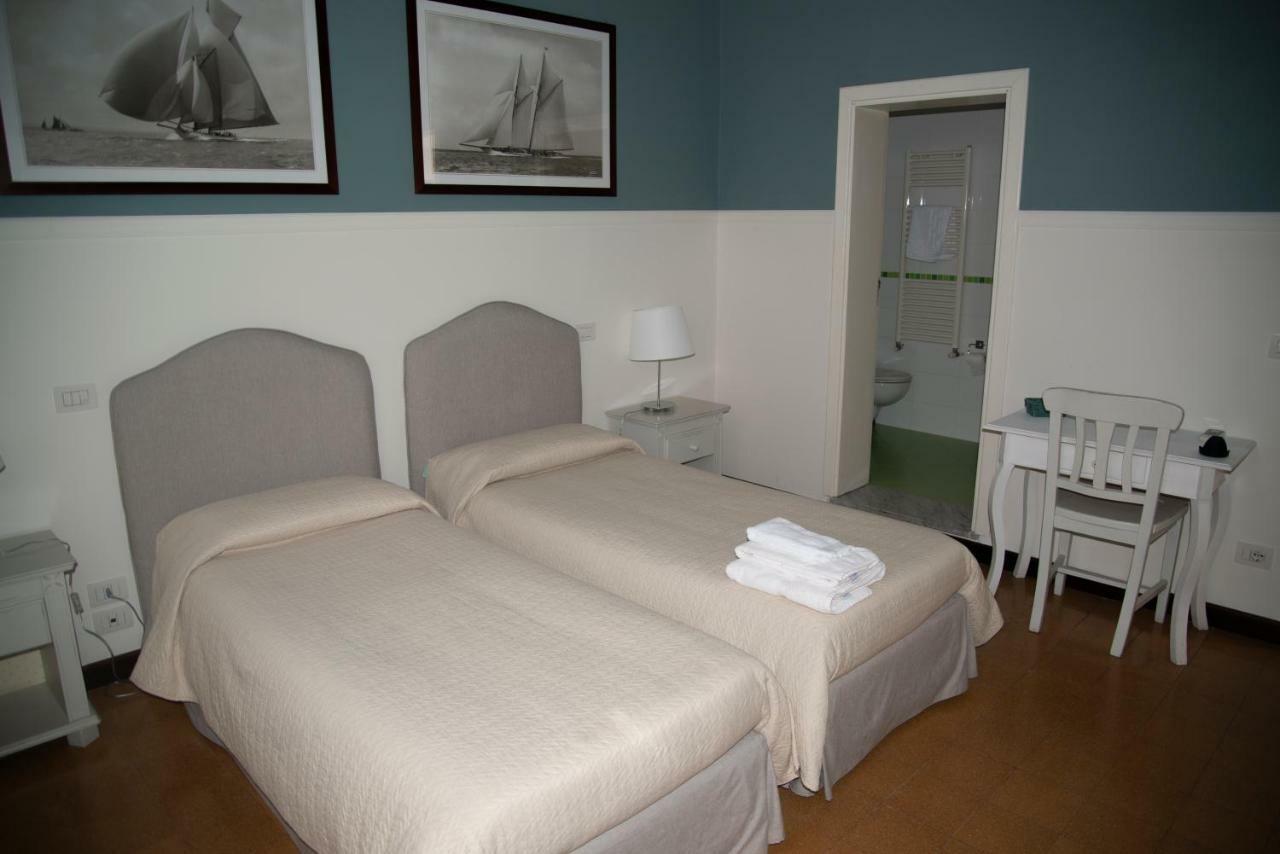 La Casa Di Anna B&B Reggio di Calabria Bagian luar foto